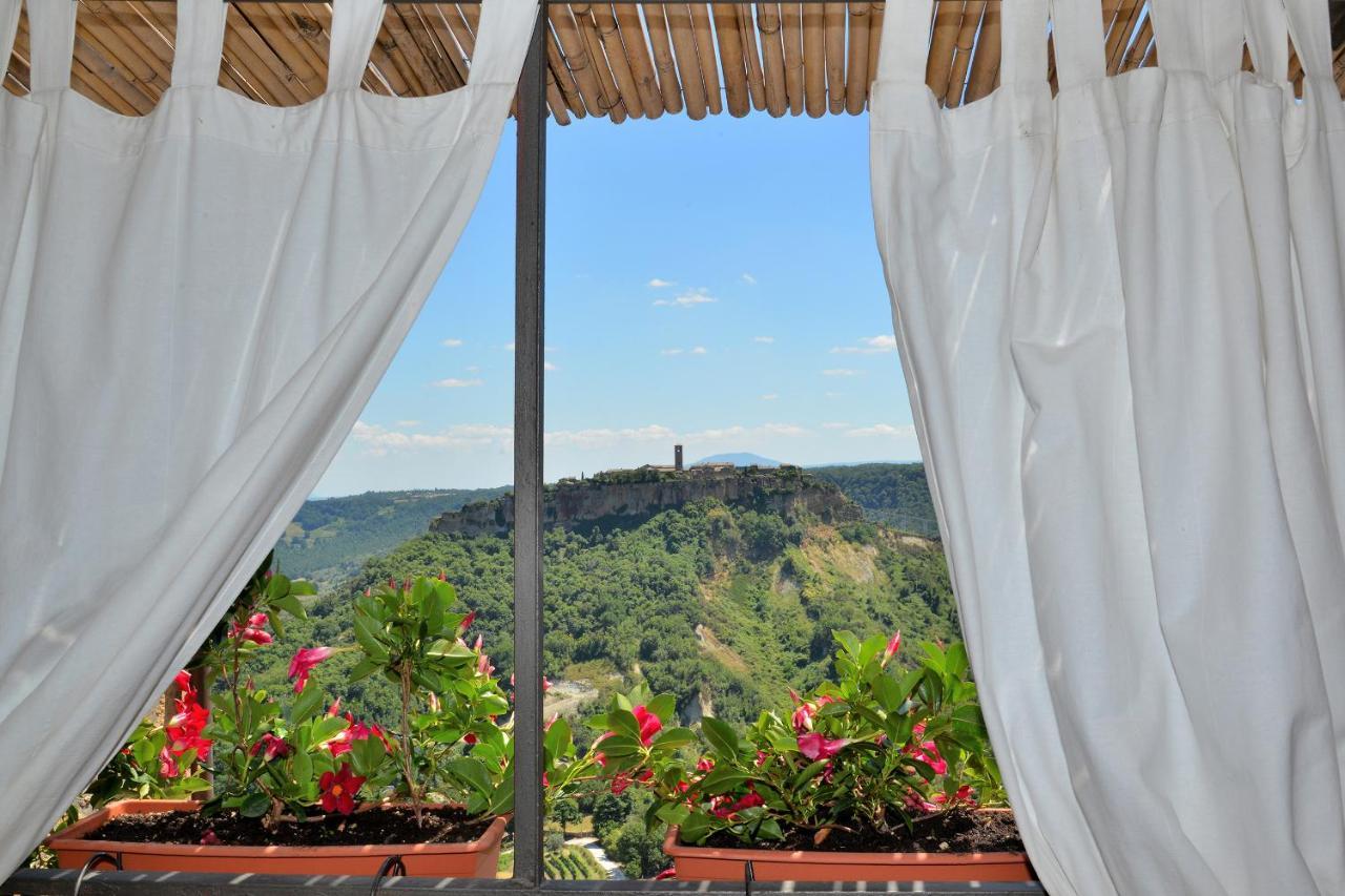 Le Calanque La Terrazza Su Civita Lubriano Ngoại thất bức ảnh