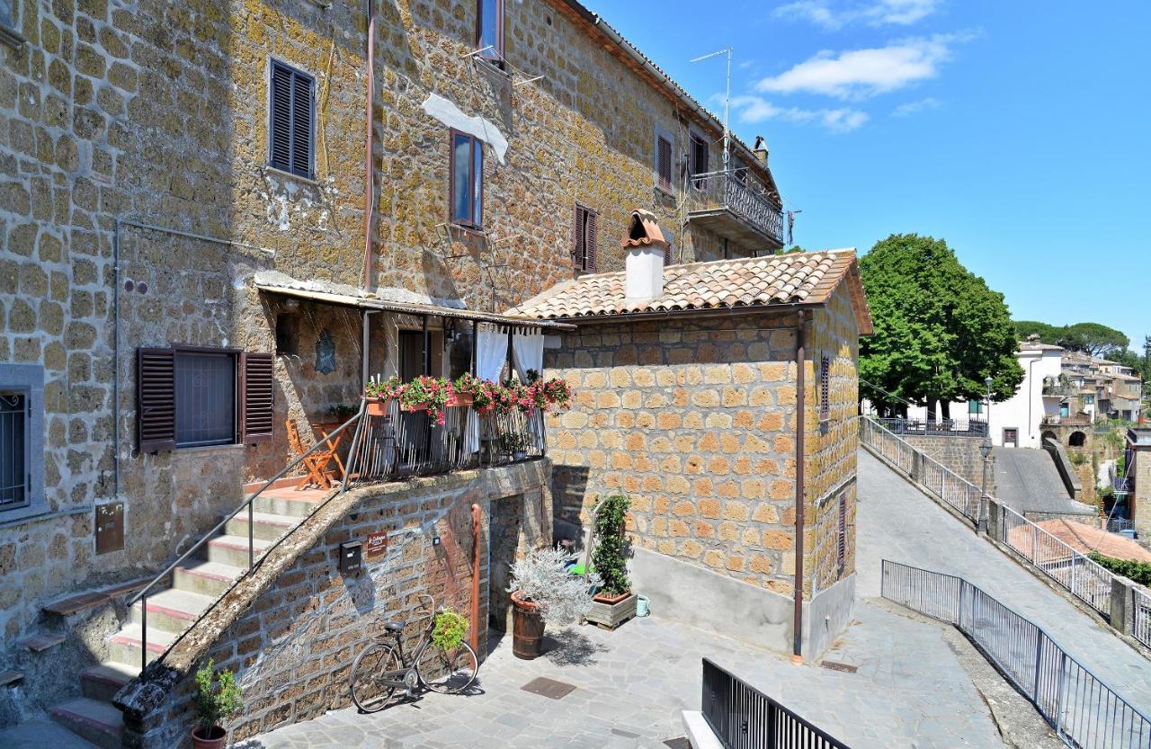 Le Calanque La Terrazza Su Civita Lubriano Ngoại thất bức ảnh